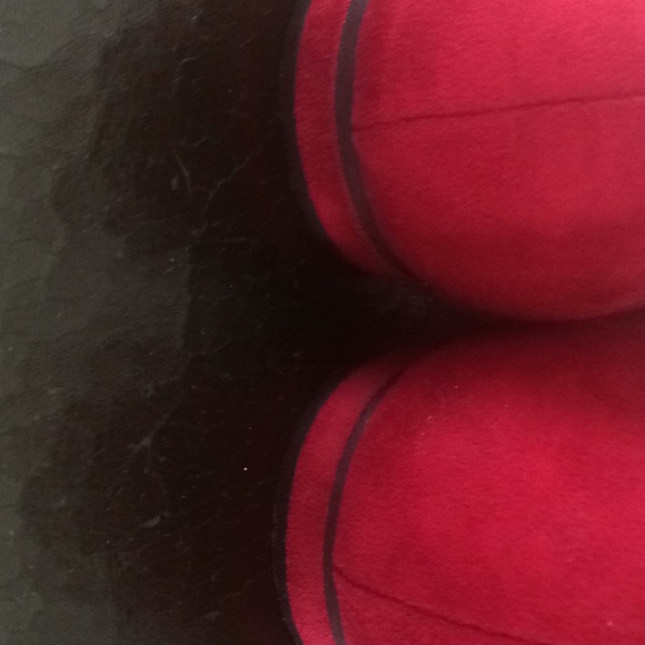 Guess New Red 9 Suede Pointy Flats - Picture 4 of 6